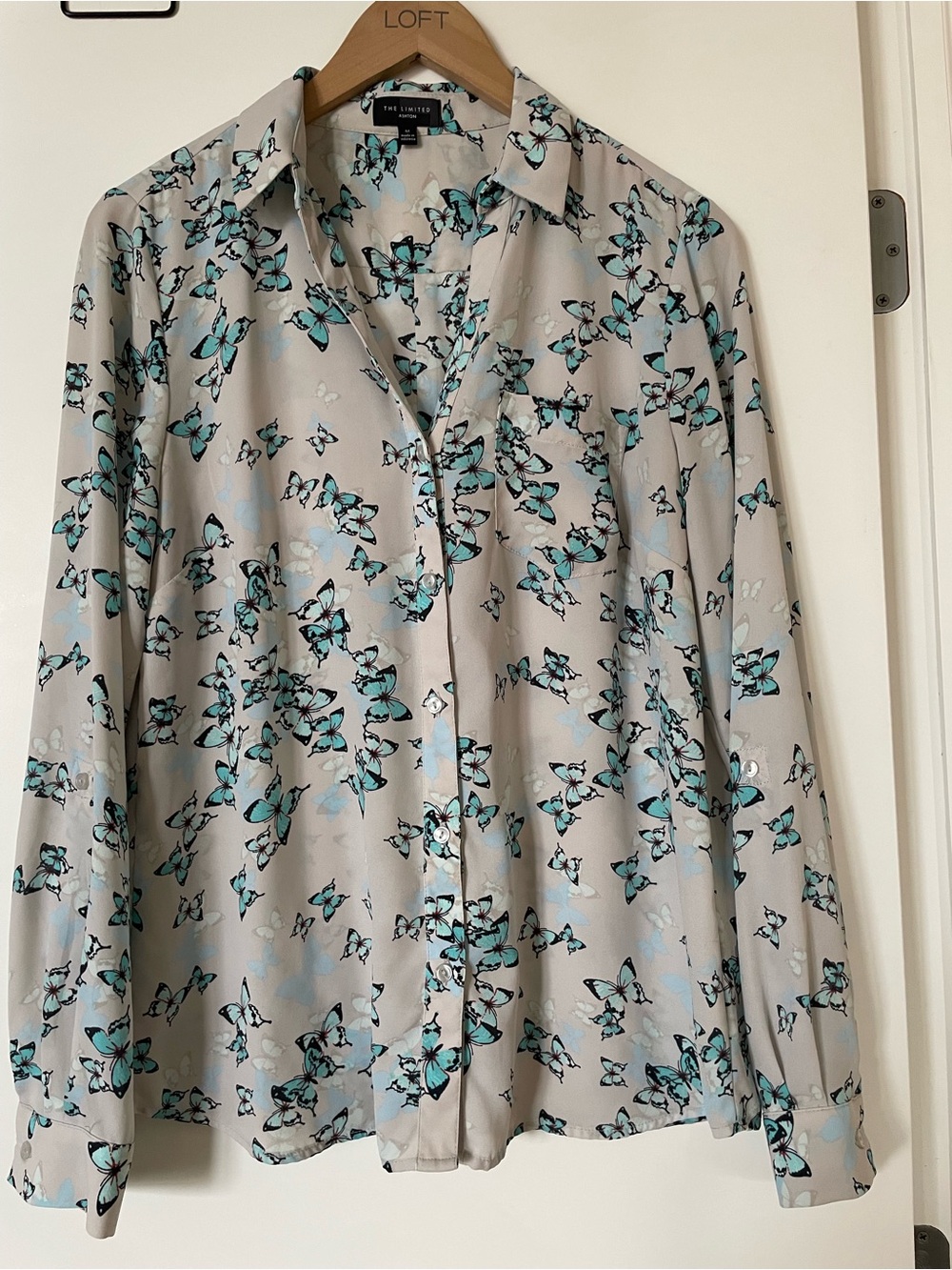 The Limited Ashton blouse - Gray Button-Down with Teal Floral Print